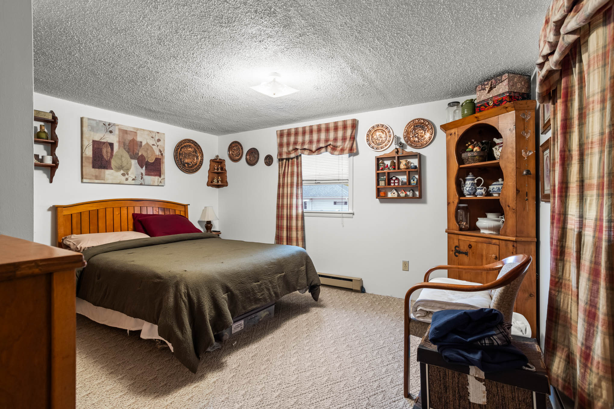Second house bedroom